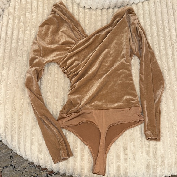 EXPRESS TOP - Picture 4 of 6